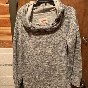 Gray and white stripped light sweatshirt